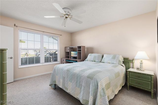 1286 Broadwater DR, Fort Myers, FL 33919