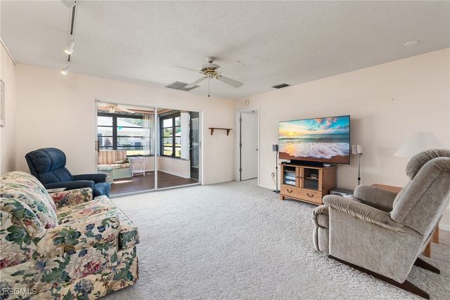 1286 Broadwater DR, Fort Myers, FL 33919