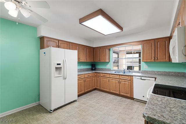 1286 Broadwater DR, Fort Myers, FL 33919