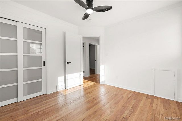 22617 Raymond Court, St. Clair Shores, MI 48082