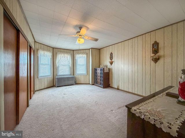 912 JEFFERSON AVE, Bristol, PA 19007