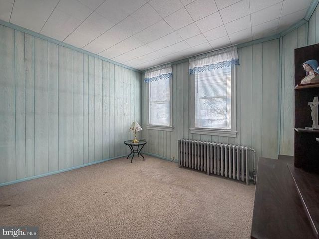 912 JEFFERSON AVE, Bristol, PA 19007