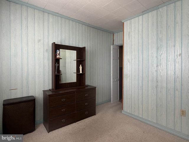 912 JEFFERSON AVE, Bristol, PA 19007