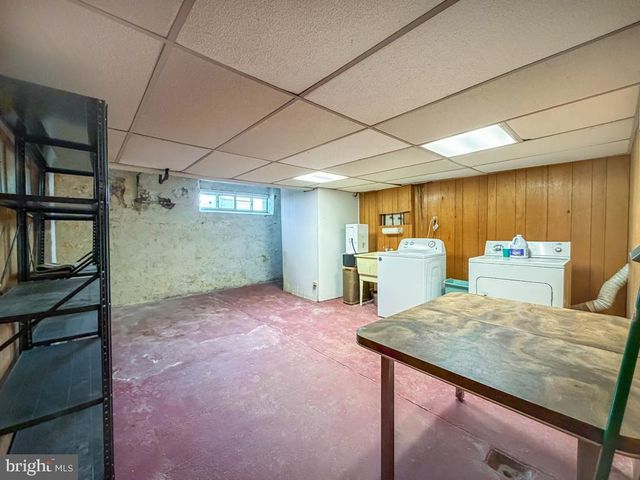 912 JEFFERSON AVE, Bristol, PA 19007