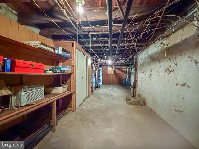 912 JEFFERSON AVE, Bristol, PA 19007