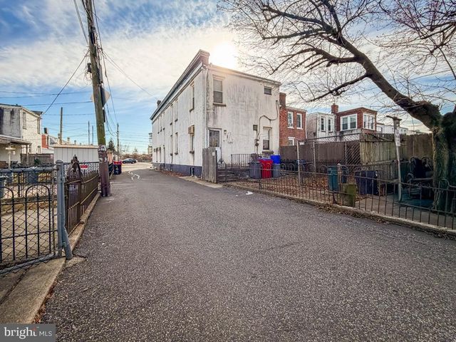 912 JEFFERSON AVE, Bristol, PA 19007