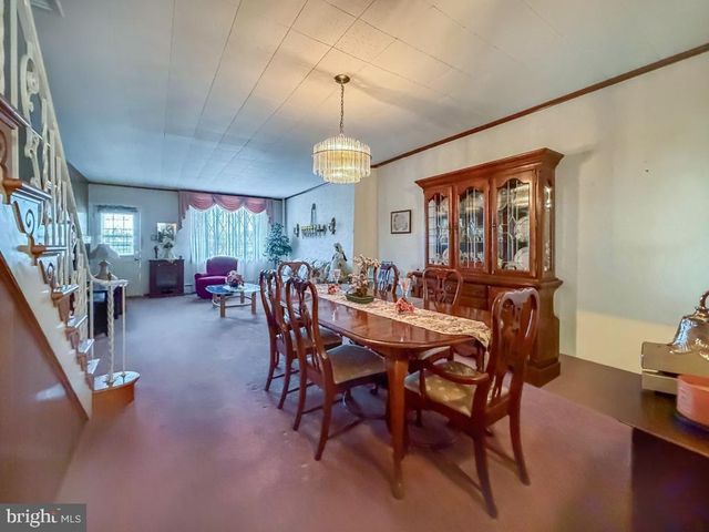 912 JEFFERSON AVE, Bristol, PA 19007