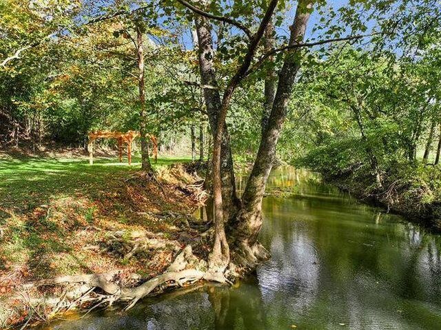 2250 Willisburg Road, Lawrenceburg, KY 40342