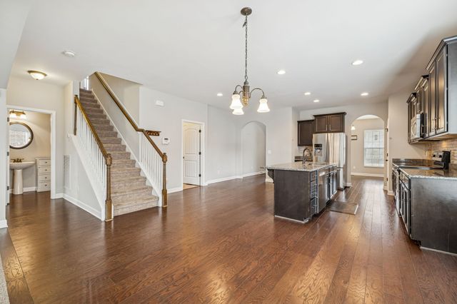 393 Anthony Branch Dr, Mount Juliet, TN 37122