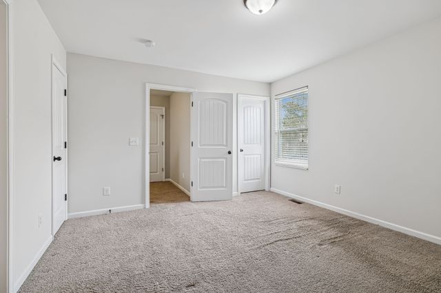 393 Anthony Branch Dr, Mount Juliet, TN 37122