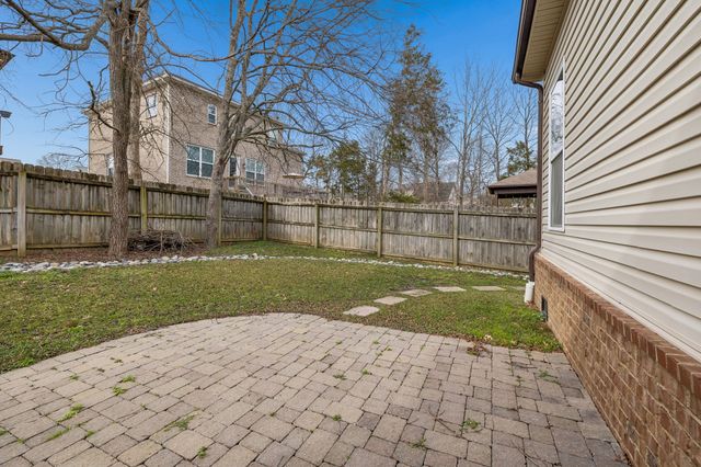 393 Anthony Branch Dr, Mount Juliet, TN 37122