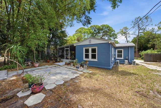745 ALAMANDA WAY S, St Petersburg, FL 33705