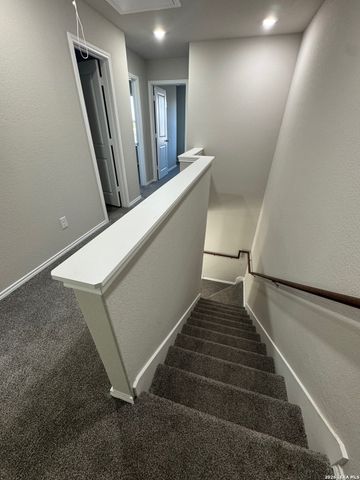 7818 Shetland Dr Apt 101, San Antonio, TX 78223