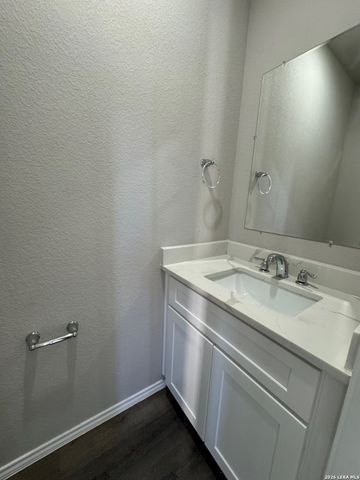 7818 Shetland Dr Apt 101, San Antonio, TX 78223