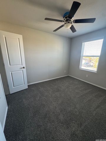 7818 Shetland Dr Apt 101, San Antonio, TX 78223