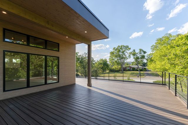720 Adkisson Ln, Nashville, TN 37205