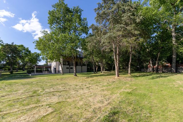 720 Adkisson Ln, Nashville, TN 37205