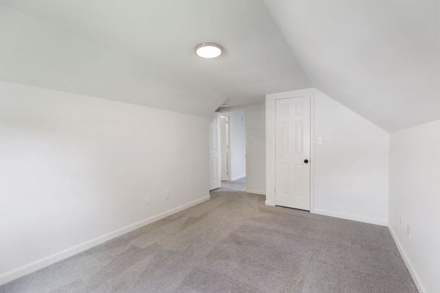 100 Concord Dr, Columbia, TN 38401