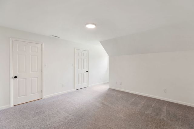 100 Concord Dr, Columbia, TN 38401