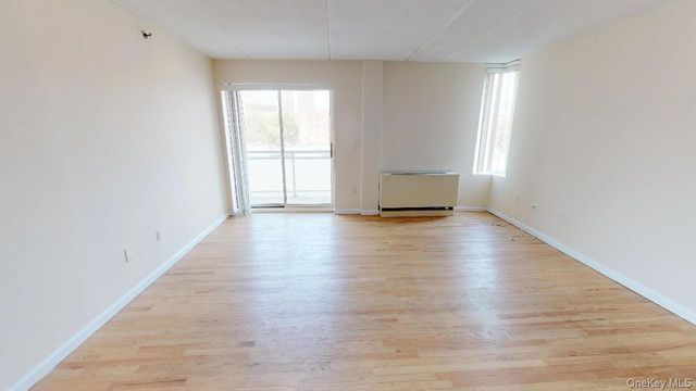 102-02 Queens Boulevard 4C, Forest Hills, NY 11375