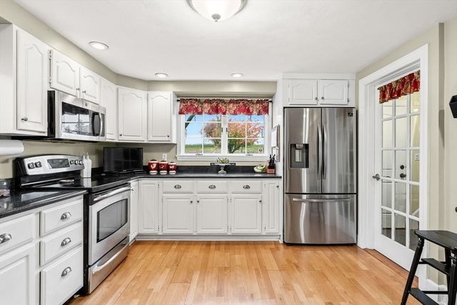 27 Park Circle, Arlington, MA 02476