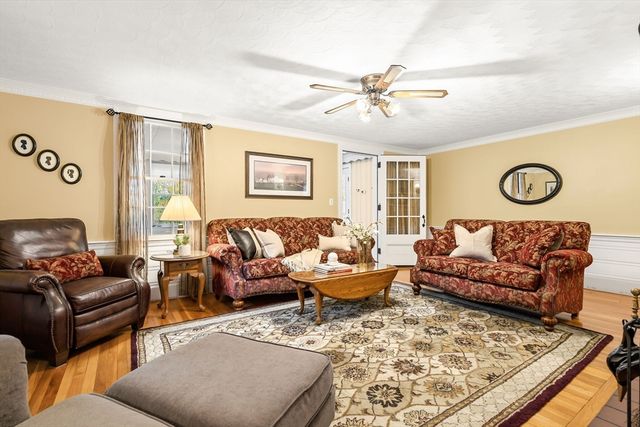 27 Park Circle, Arlington, MA 02476
