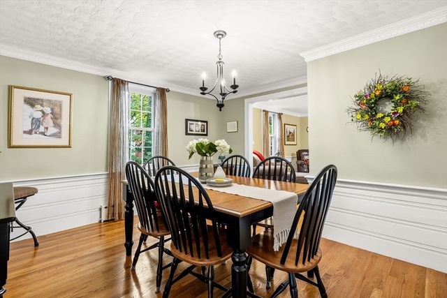 27 Park Circle, Arlington, MA 02476