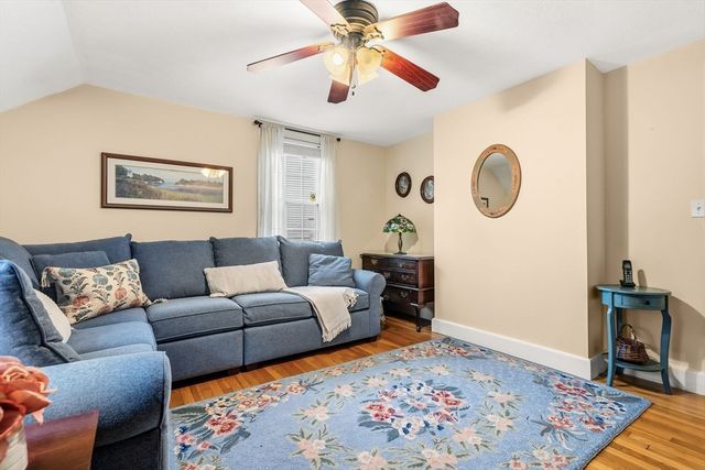 27 Park Circle, Arlington, MA 02476