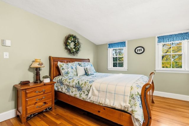 27 Park Circle, Arlington, MA 02476
