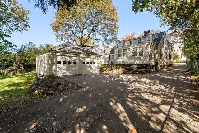 27 Park Circle, Arlington, MA 02476