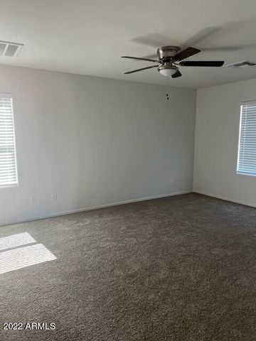 1898 S Falcon Drive, Gilbert, AZ 85295