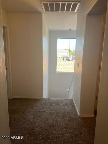 1898 S Falcon Drive, Gilbert, AZ 85295