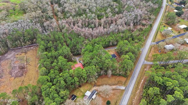 Saracennia Road, Moss Point, MS 39562