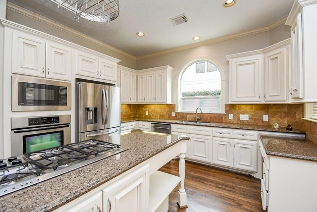 1745 Hawthorne Street, Houston, TX 77098