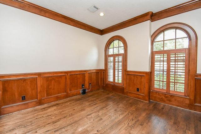 1745 Hawthorne Street, Houston, TX 77098