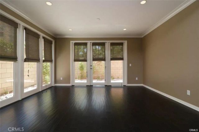 308 BRONZE, Irvine, CA 92618