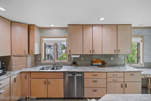 3882 LAKE LAPEER Drive, Elba Township, MI 48455