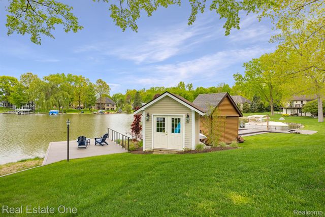 3882 LAKE LAPEER Drive, Elba Township, MI 48455