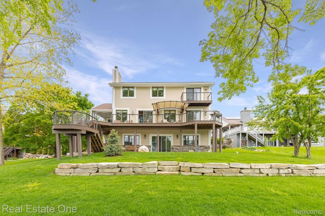 3882 LAKE LAPEER Drive, Elba Township, MI 48455