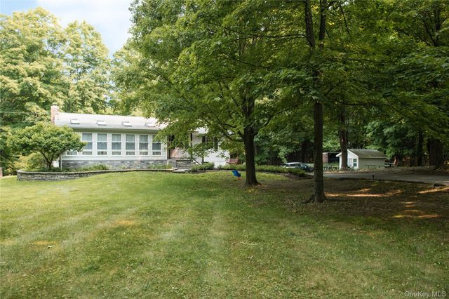 72 Old Quaker Hill Road, Monroe, NY 10950