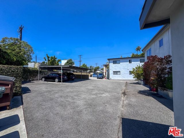 3425 Helms Avenue, Culver City, CA 90232