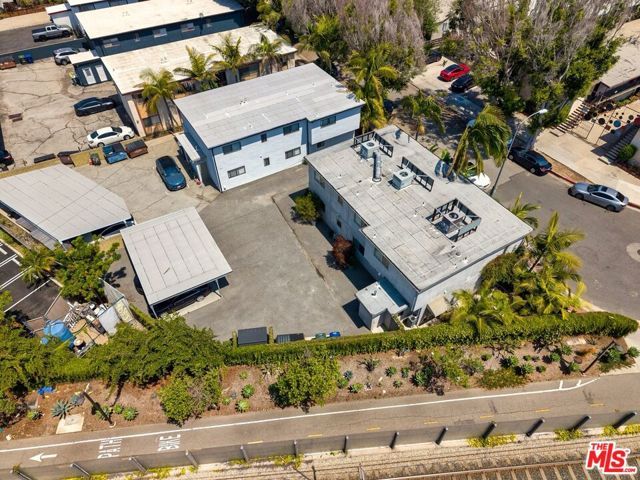 3425 Helms Avenue, Culver City, CA 90232