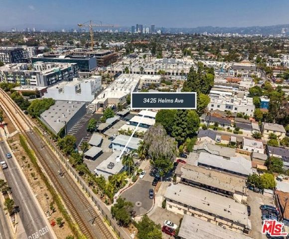 3425 Helms Avenue, Culver City, CA 90232