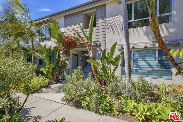 3425 Helms Avenue, Culver City, CA 90232