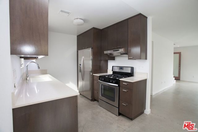 3425 Helms Avenue, Culver City, CA 90232