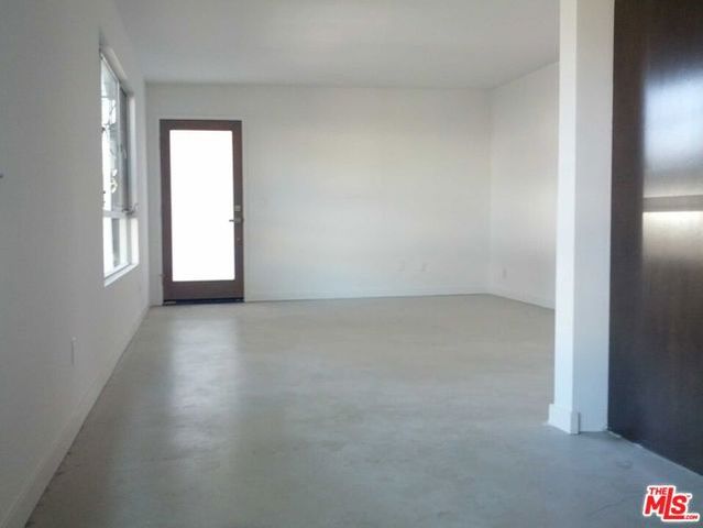 3425 Helms Avenue, Culver City, CA 90232