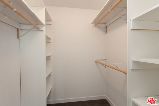 3425 Helms Avenue, Culver City, CA 90232