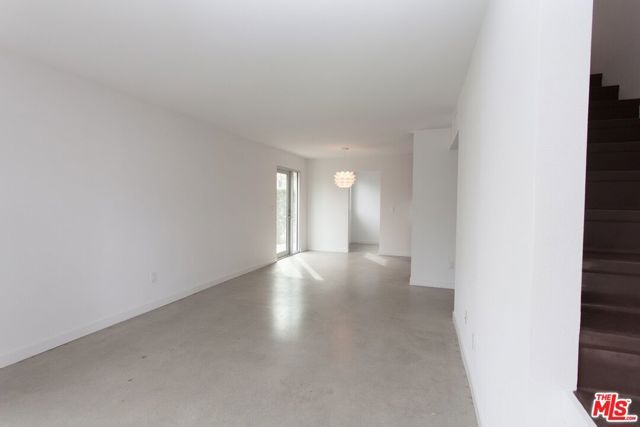 3425 Helms Avenue, Culver City, CA 90232