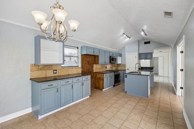 5401 Oak Branch Drive, Arlington, TX 76016