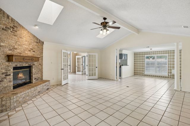 5401 Oak Branch Drive, Arlington, TX 76016